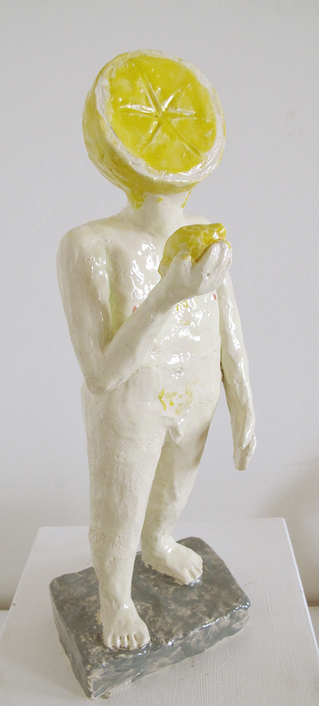 To squeeze or not to_ 48x16x12cm 2018_web